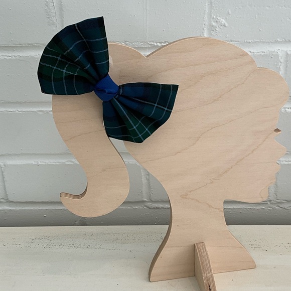 Set Of Classic Plaid Dennis School Uniform Hair Bows - Picture 5 of 7